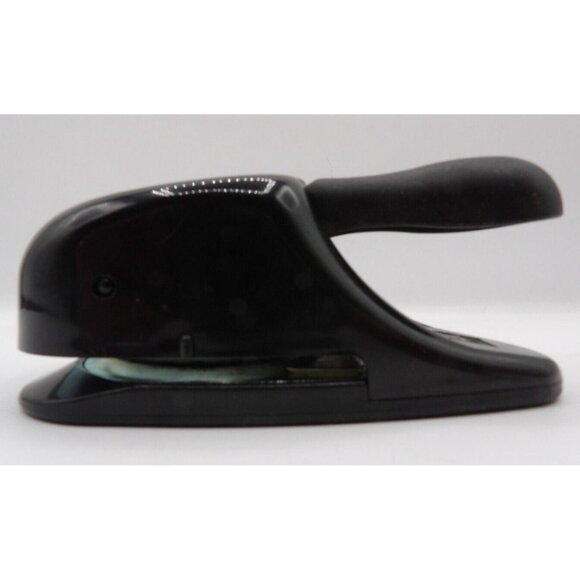 Trapezoids Punch 3 shapes totalling 1 ½ x1½ inch Stampin Up! - Picture 3 of 4